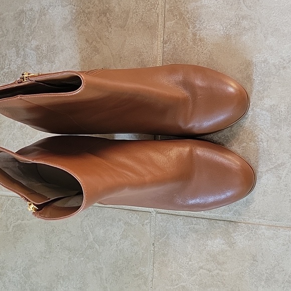 MICHAEL KORS FRENCHIE LEATHER BOOTIE SIZE 7 - Picture 4 of 12